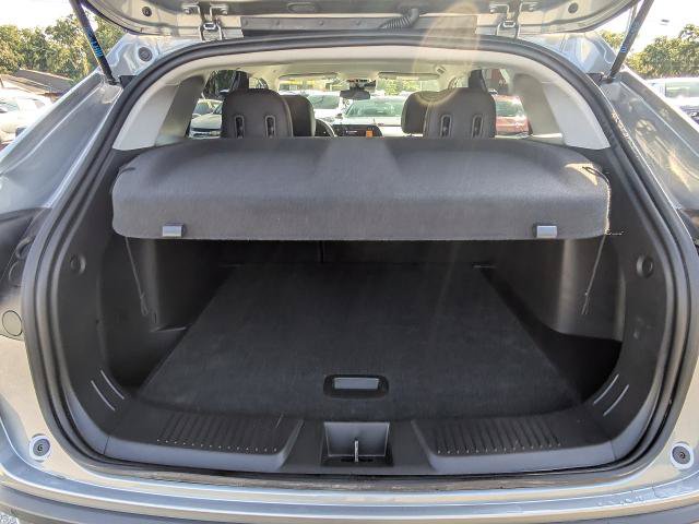 Certified 2025 Chevrolet Trax LT w/ Driver Confidence Package FWD image 13