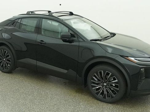 New 2026 Toyota C-HR AWD/4WD image 18