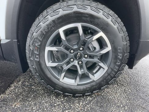 New 2026 Chevrolet Equinox ACTIV image 33