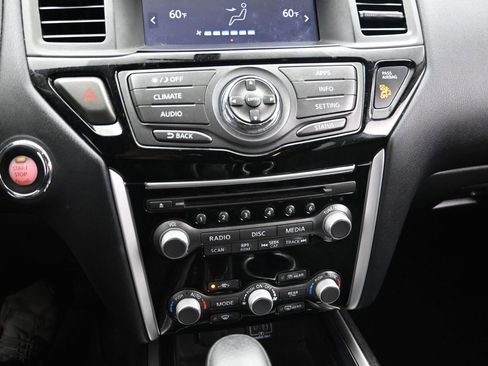 Used 2019 Nissan Pathfinder S FWD image 14