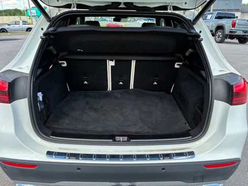Used 2025 Mercedes-Benz GLA 250 4MATIC image 51