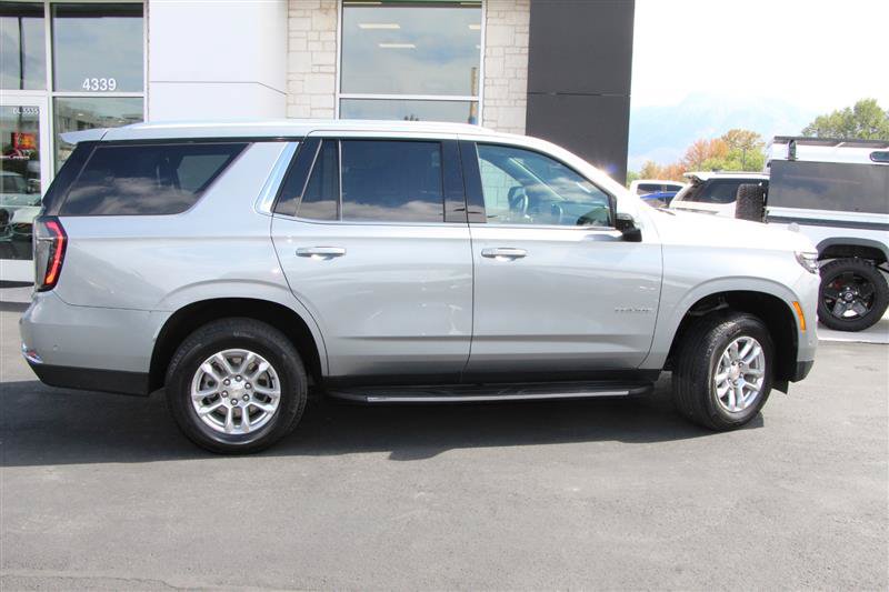 Used 2025 Chevrolet Tahoe LT w/ Comfort Package AWD/4WD image 8