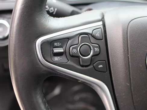 Used 2014 Buick Regal FWD image 20
