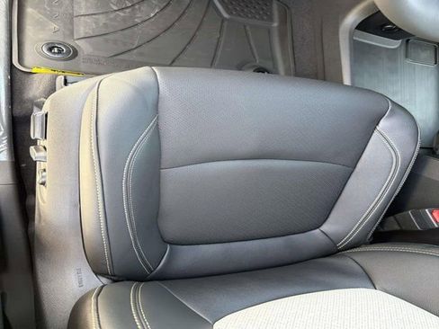 New 2026 Toyota Sienna Limited FWD image 9