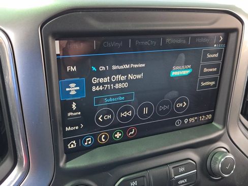 Certified 2020 Chevrolet Silverado 1500 LT w/ All-Star Edition AWD/4WD image 21