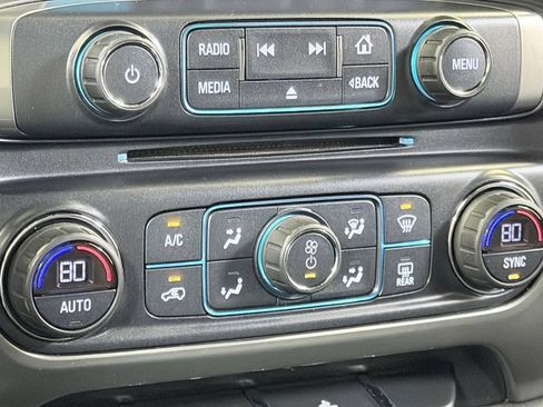 Used 2018 Chevrolet Silverado 1500 LT w/ All Star Edition AWD/4WD image 45
