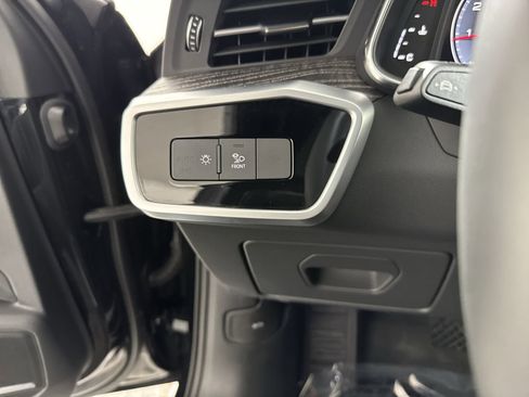 Used 2025 Audi A6 Premium Plus w/ Premium Plus Package image 14