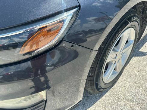 Used 2022 Chevrolet Malibu LS FWD image 11