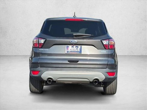 Used 2017 Ford Escape SE FWD image 7