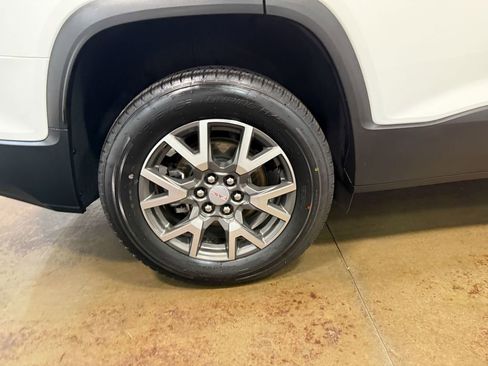 Used 2021 GMC Acadia SLE w/ Trailering Package image 90