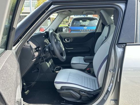 New 2026 MINI Cooper 4-Door Hardtop image 23