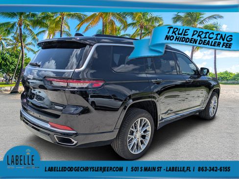 Used 2024 Jeep Grand Cherokee L Summit AWD/4WD image 3