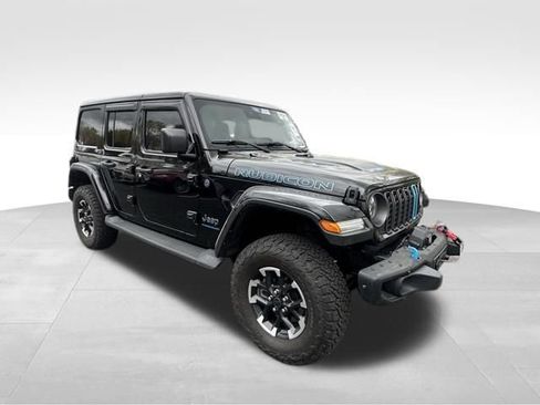 Used 2024 Jeep Wrangler Unlimited Rubicon 4xe image 11
