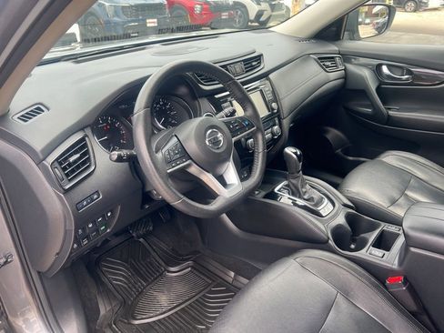 Used 2020 Nissan Rogue SL w/ Premium Package AWD/4WD image 6