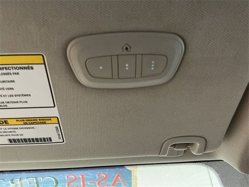 Used 2017 Jeep Cherokee Limited image 20