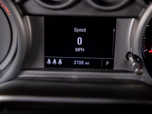 Used 2026 Chevrolet Silverado 1500 Custom RWD image 12