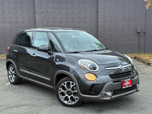 Used 2014 FIAT 500L Trekking FWD image 2