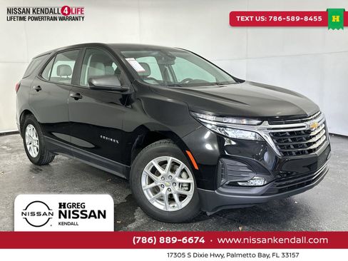 Used 2022 Chevrolet Equinox LS FWD image 1