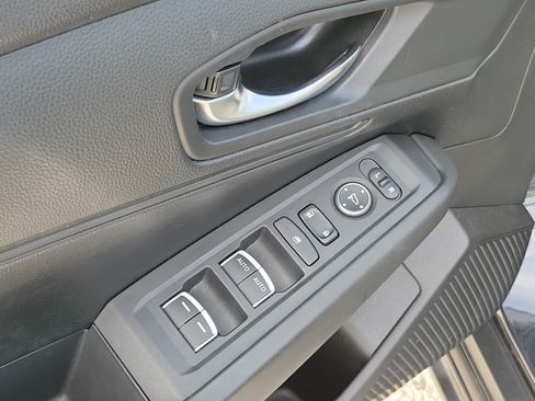 Certified 2023 Honda Accord LX image 17