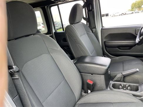 Used 2021 Jeep Wrangler Unlimited Sport image 26