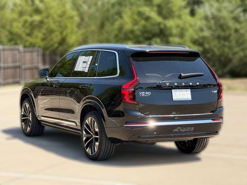New 2026 Volvo XC90 T8 Plus w/ Protection Package AWD/4WD image 5