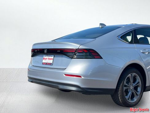 Used 2024 Honda Accord EX image 11
