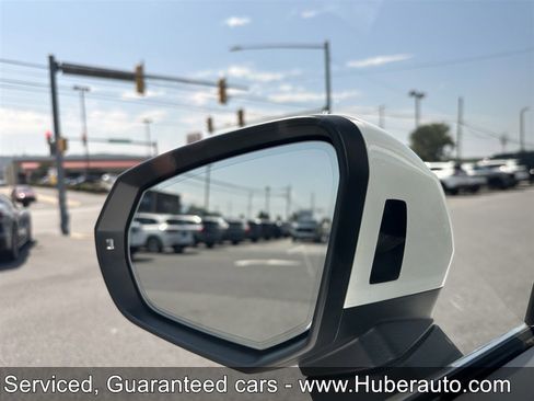 Used 2023 Audi Q3 2.0T Premium image 25