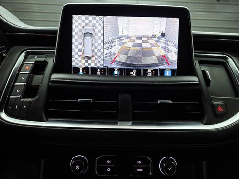 Used 2021 Chevrolet Tahoe LT w/ LT Signature Package AWD/4WD image 30