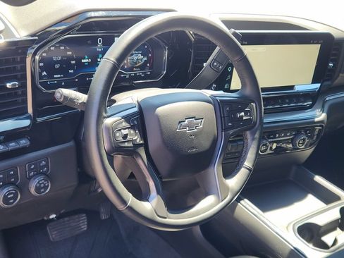 Used 2025 Chevrolet Silverado 2500 ZR2 w/ Technology Package AWD/4WD image 20