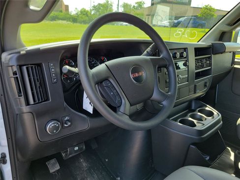 New 2026 GMC Savana 3500 Extended w/ Driver Convenience Package RWD image 15