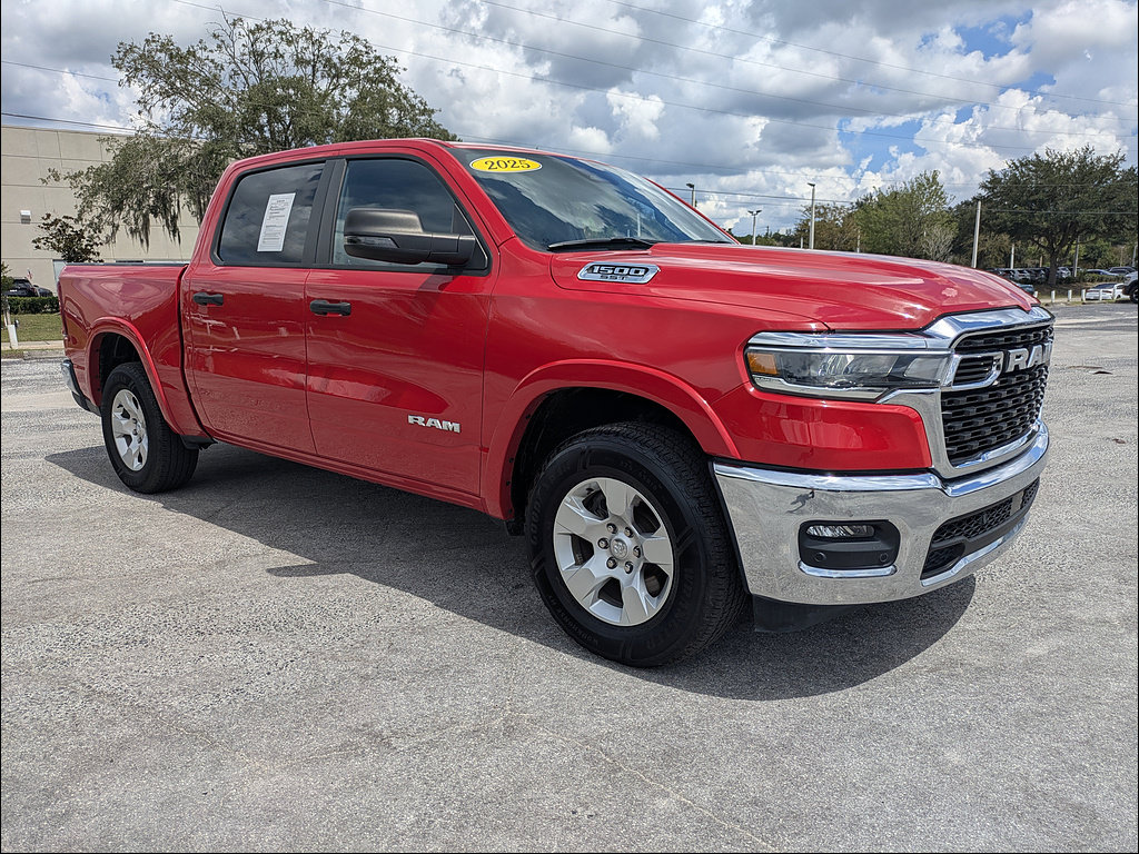 Used 2025 RAM 1500 Big Horn AWD/4WD image 2
