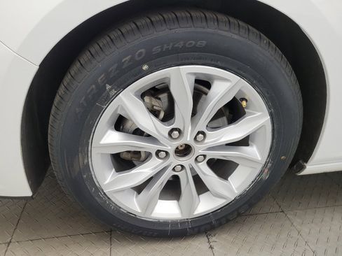 Used 2023 Chevrolet Malibu LT w/ Driver Confidence Package FWD image 31