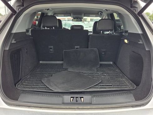 Used 2022 Lincoln Corsair FWD image 11