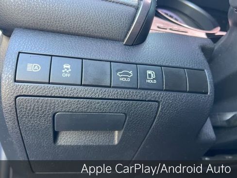 Used 2021 Toyota Camry SE image 10