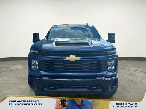 New 2026 Chevrolet Silverado 2500 Custom image 9