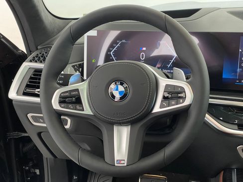 New 2026 BMW X7 xDrive40i w/ M Sport Package image 16