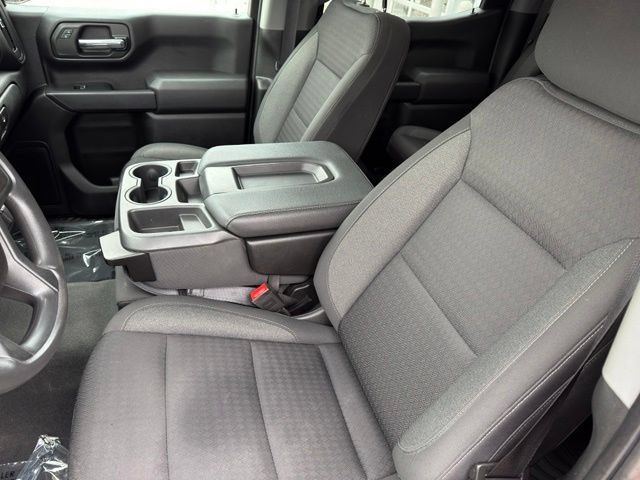 Used 2023 Chevrolet Silverado 1500 Custom w/ LPO, Dark Essentials Package AWD/4WD image 6