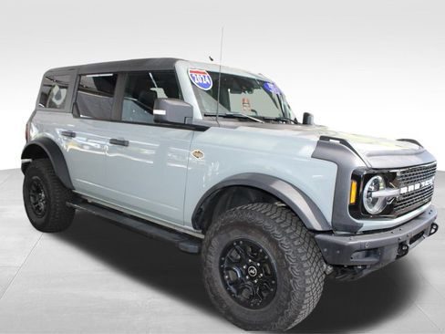 Used 2024 Ford Bronco Wildtrak AWD/4WD image 19