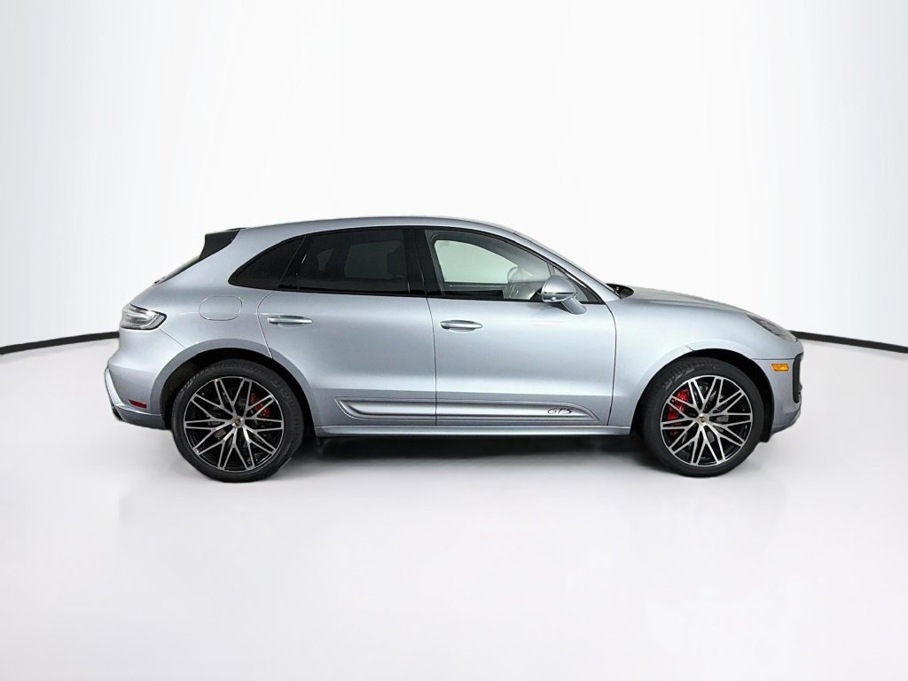 Certified 2024 Porsche Macan GTS AWD/4WD image 8