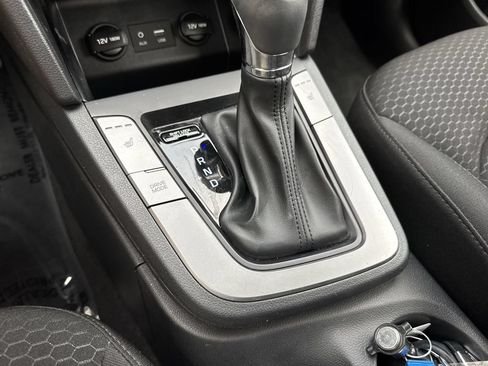 Used 2020 Hyundai Elantra Value Edition w/ Winter Weather Package FWD image 52