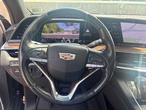 Used 2024 Cadillac Escalade ESV Premium Luxury w/ Performance Package AWD/4WD image 9