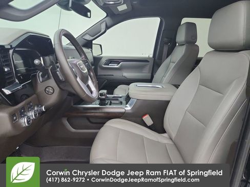 Used 2022 GMC Sierra 1500 SLT w/ SLT Convenience Package image 19