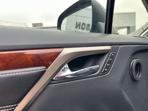 Used 2019 Lexus RX 350L AWD image 28