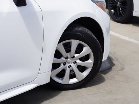 Certified 2024 Toyota Corolla LE image 8