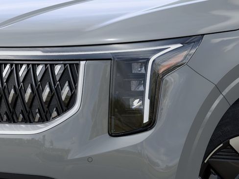 New 2027 Kia Carnival LXS FWD image 10