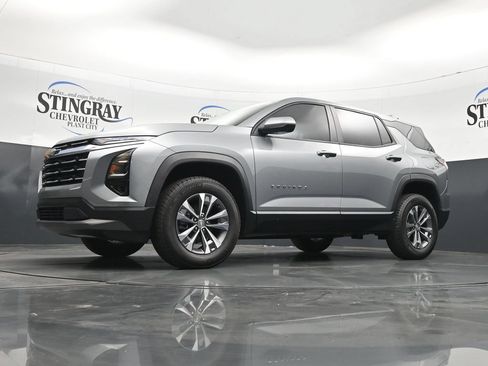 Used 2026 Chevrolet Equinox LT w/ Safety and Technology Package AWD/4WD image 28