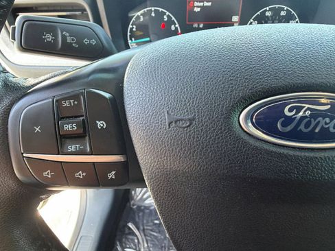 Certified 2022 Ford Maverick XLT w/ Equipment Group 300A Standard image 19