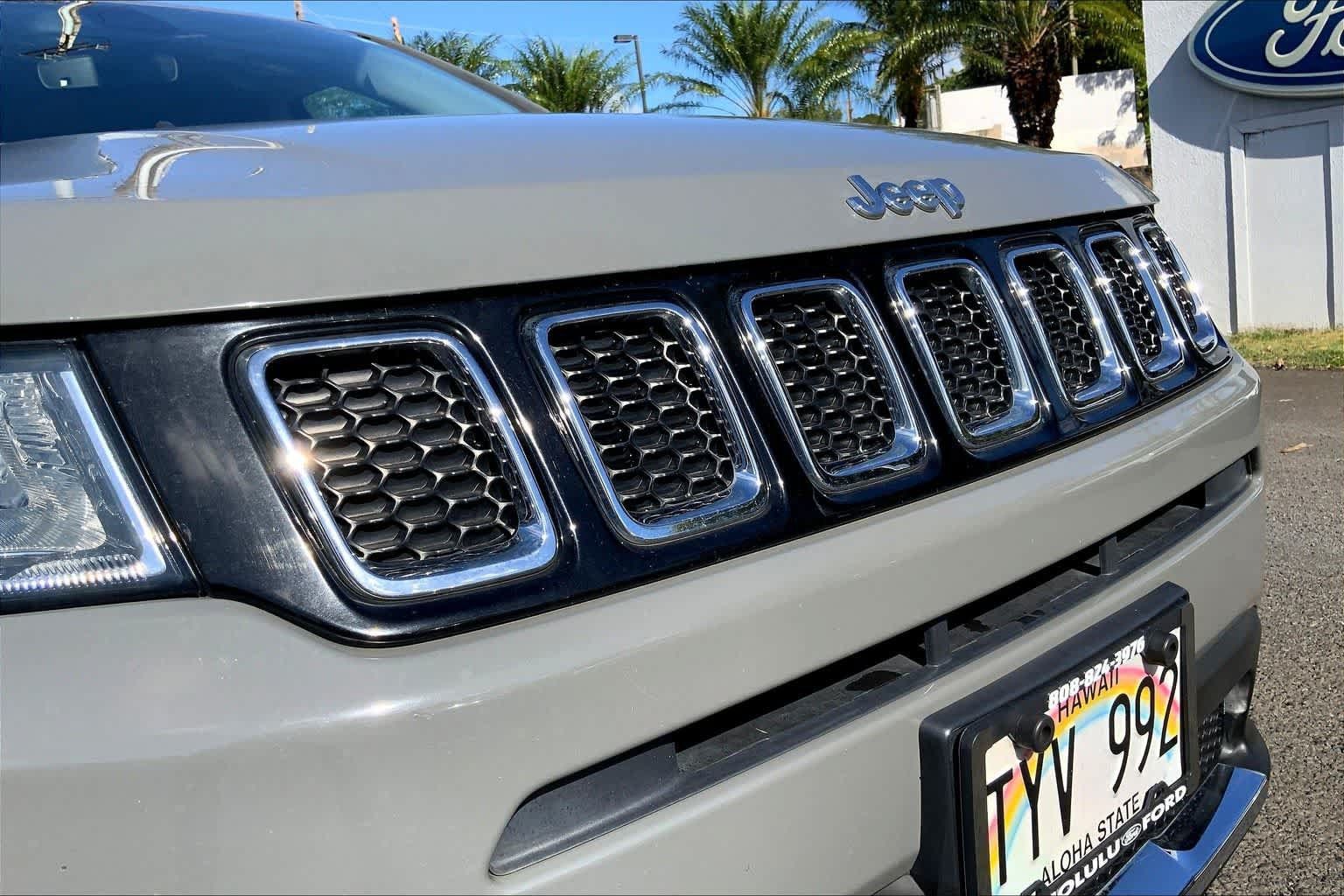 Used 2020 Jeep Compass Limited FWD image 33