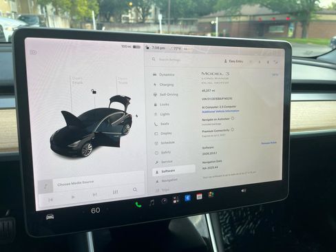 Used 2018 Tesla Model 3 Long Range AWD/4WD image 5