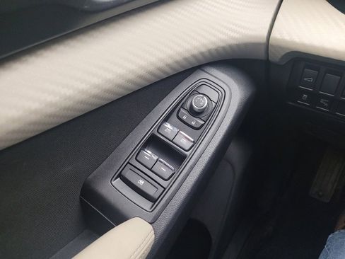 Used 2019 Subaru Ascent Premium w/ Popular Package #2 image 27